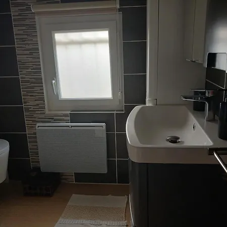 Studio * Saint-Roman (Drome)